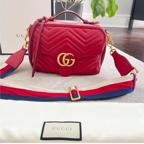 Gucci Handbags - Authentic Gucci Marmont detachable strap bag with dust bag en box